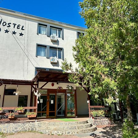 Hostel Horia Plopeni 外观 照片
