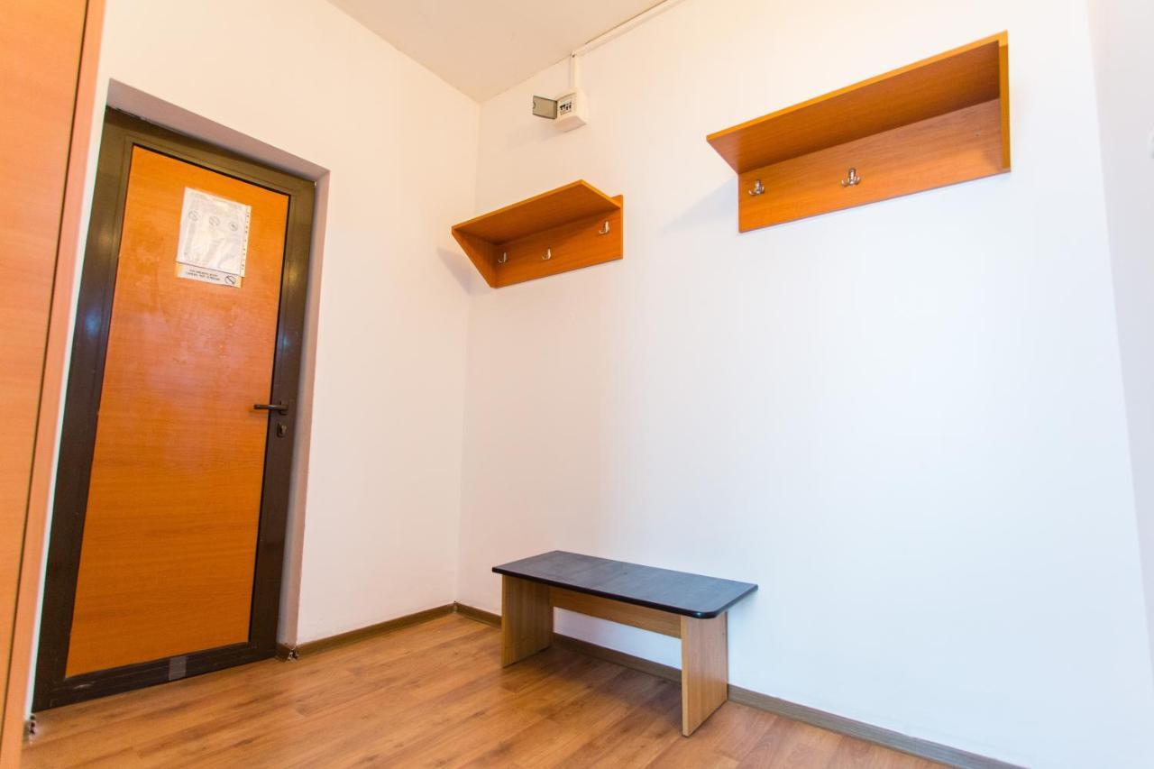 Hostel Horia Plopeni 外观 照片